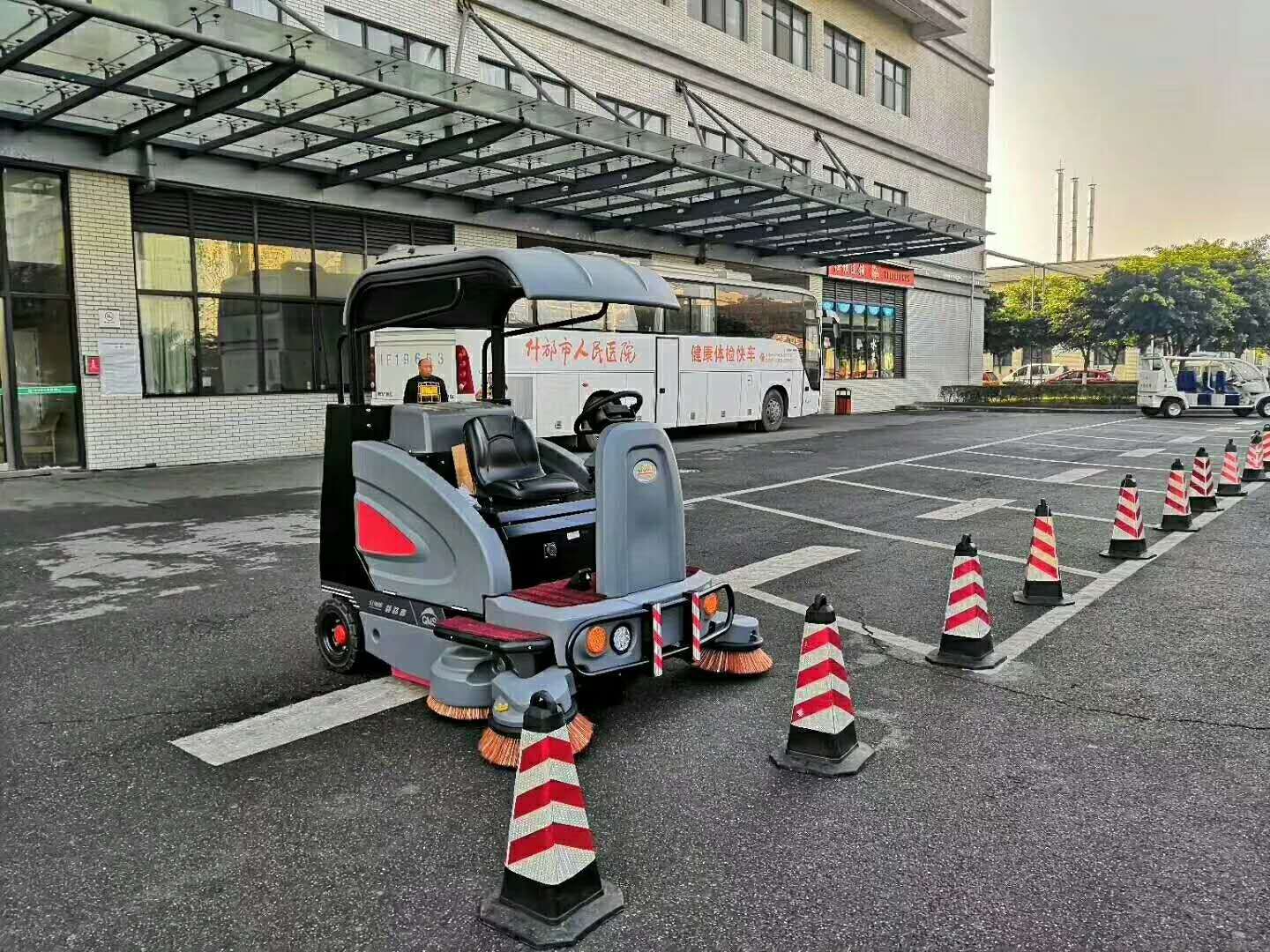 正定掃地車(chē)